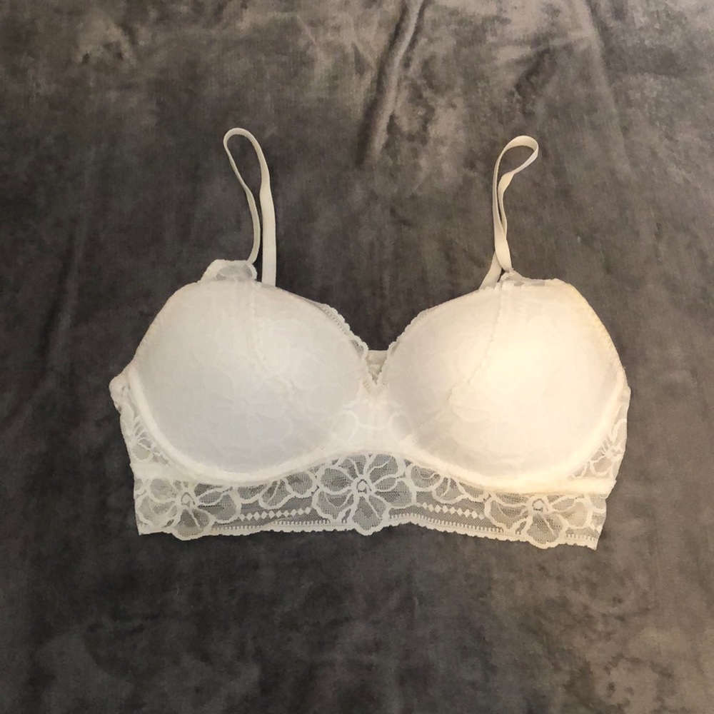 White lace bralette